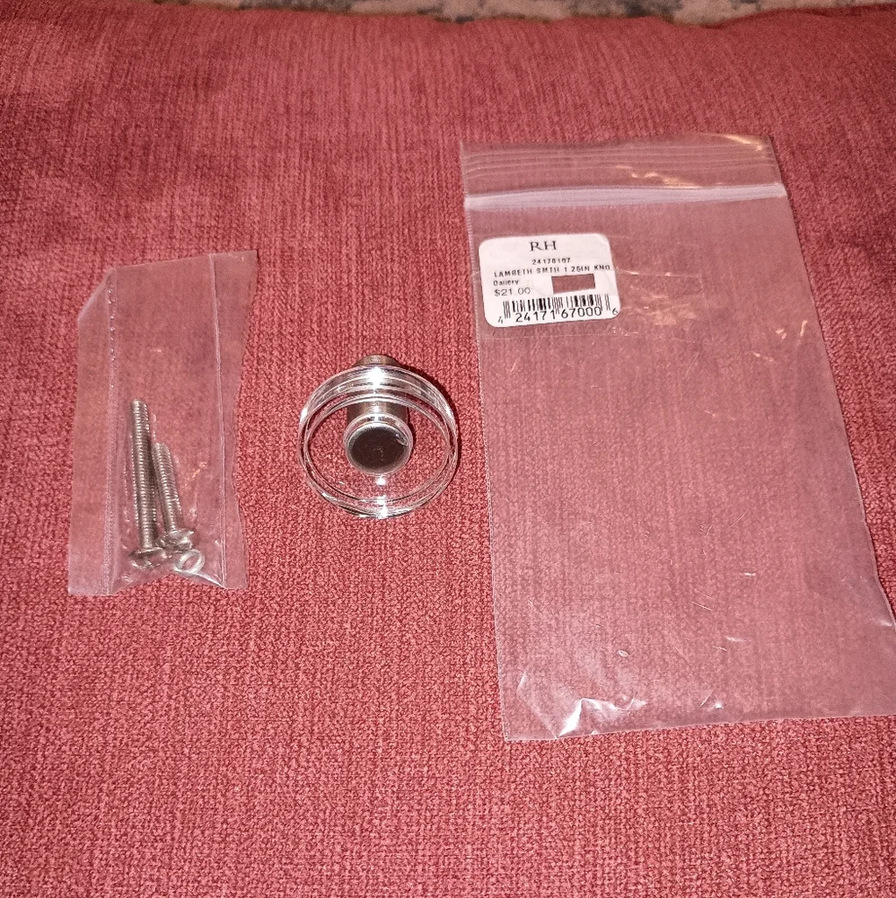 Restoration Hardware Lambeth Smooth Crystal 1.25 inch Knob NWT